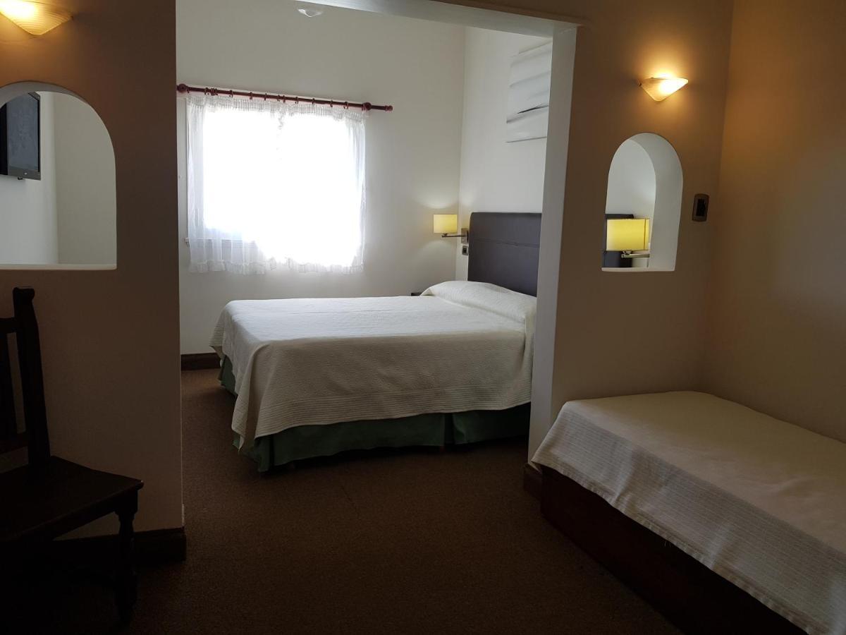 Hotel Tejas Rojas Villa Gesell Luaran gambar