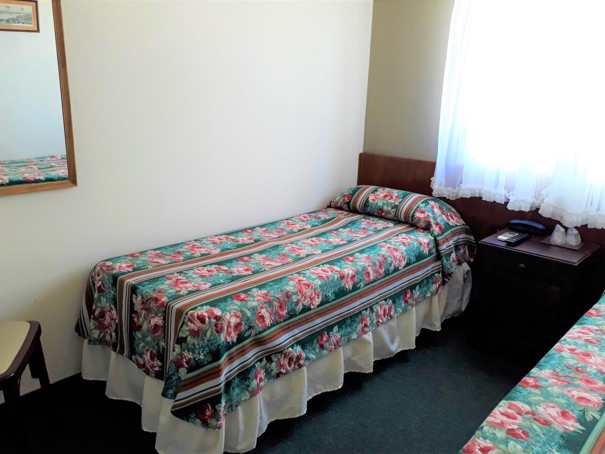 Hotel Tejas Rojas Villa Gesell Bilik gambar